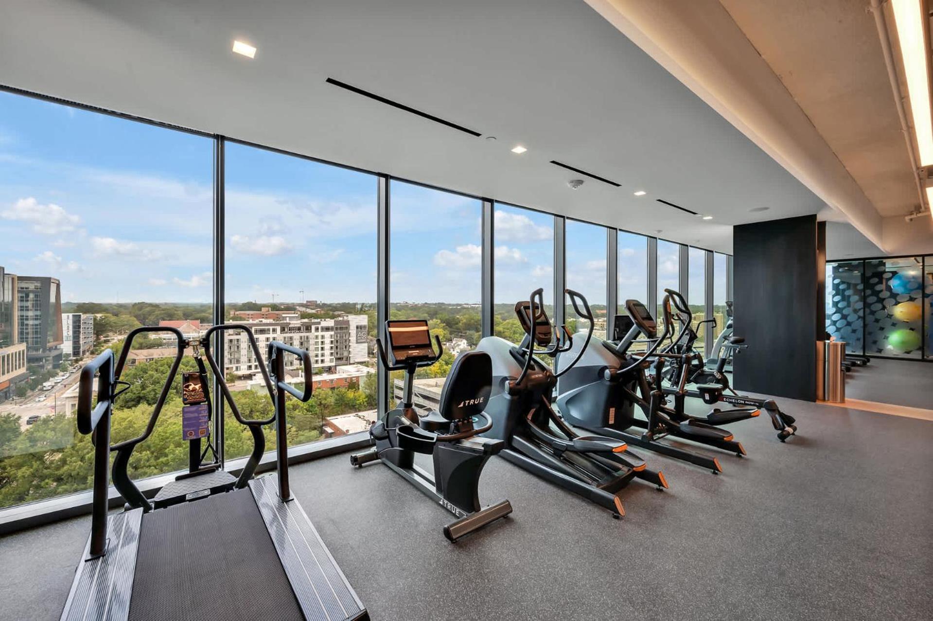 High-Rise Apt Raleigh Free Parking & Sunset View 1 Экстерьер фото