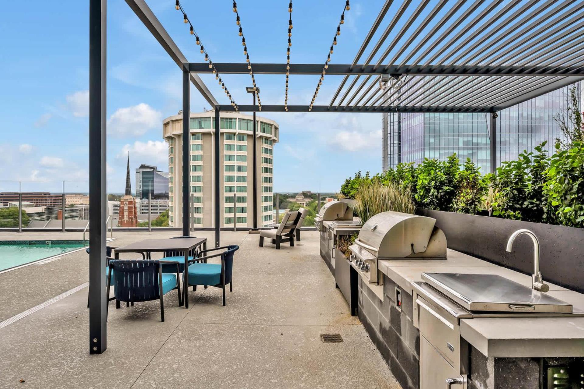 High-Rise Apt Raleigh Free Parking & Sunset View 1 Экстерьер фото