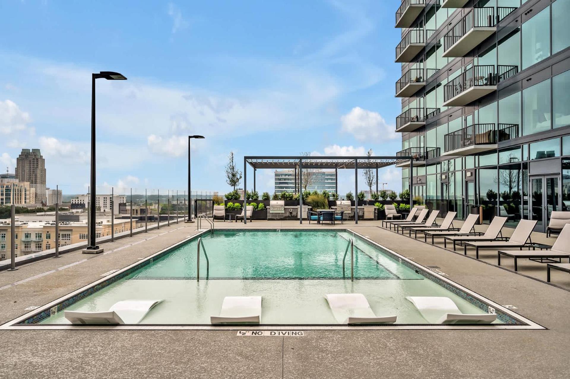 High-Rise Apt Raleigh Free Parking & Sunset View 1 Экстерьер фото